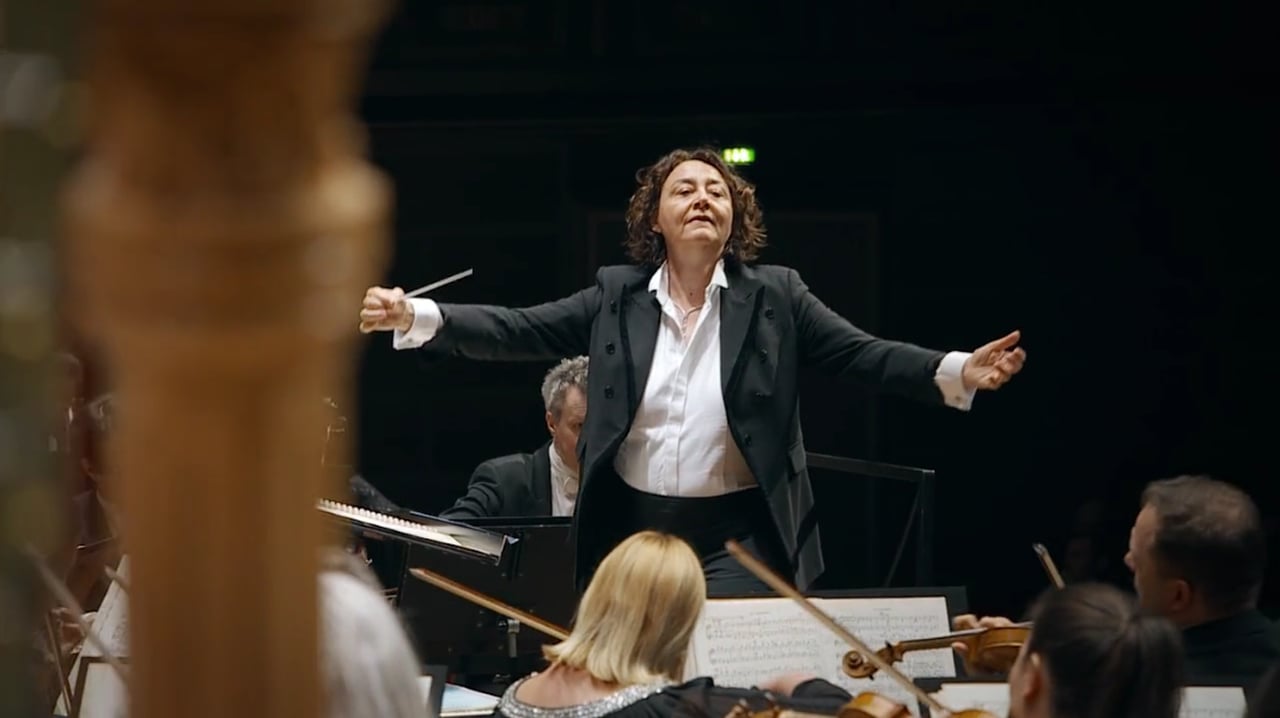 Nathalie Stutzmann, conductor and contralto